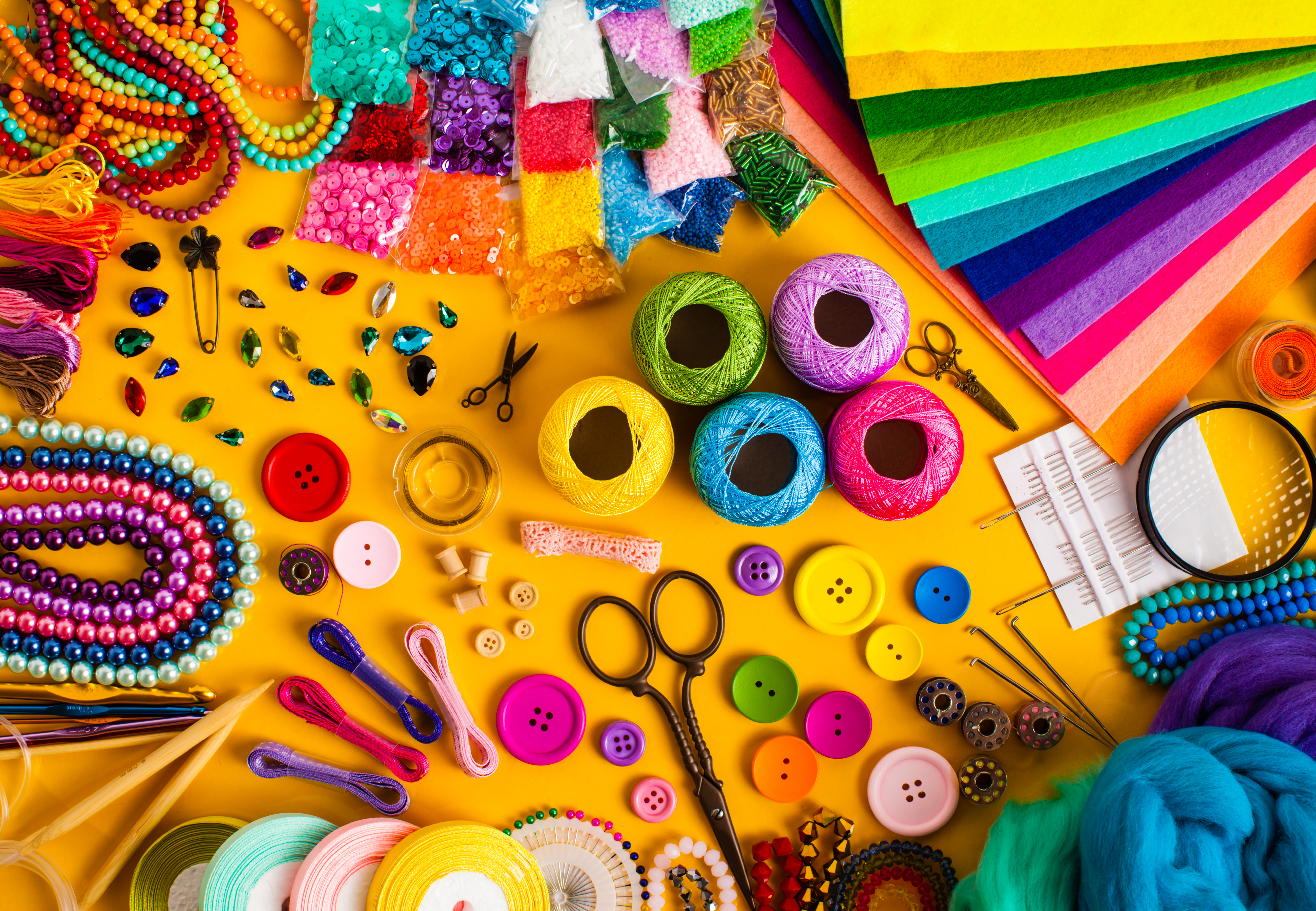 arts & crafts supplies